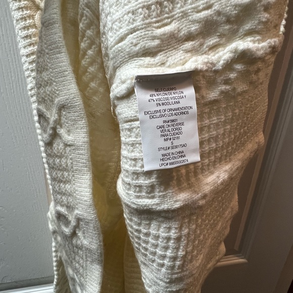 NWT Sam Edelman Ivory Cable knit Sweater Dress Sz Small - Picture 4 of 5